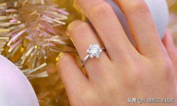 如何定制钻戒？问了专家才知道很简单，只需7个步骤