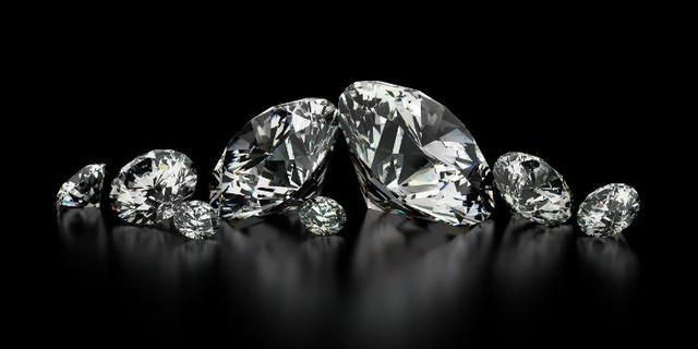 恒信钻石李厚霖：慢行业，快步走