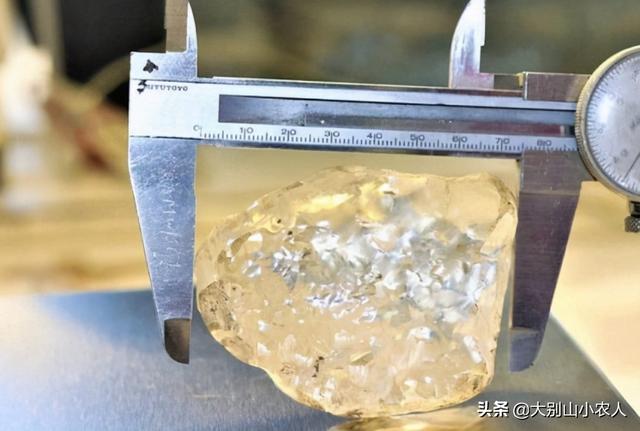1098克拉巨钻被开采，百年的骗局还要升级？钻石的原罪太过血腥