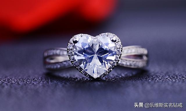 为什么钻戒的价位各有不同？除了品质影响之外，还有什么因素？